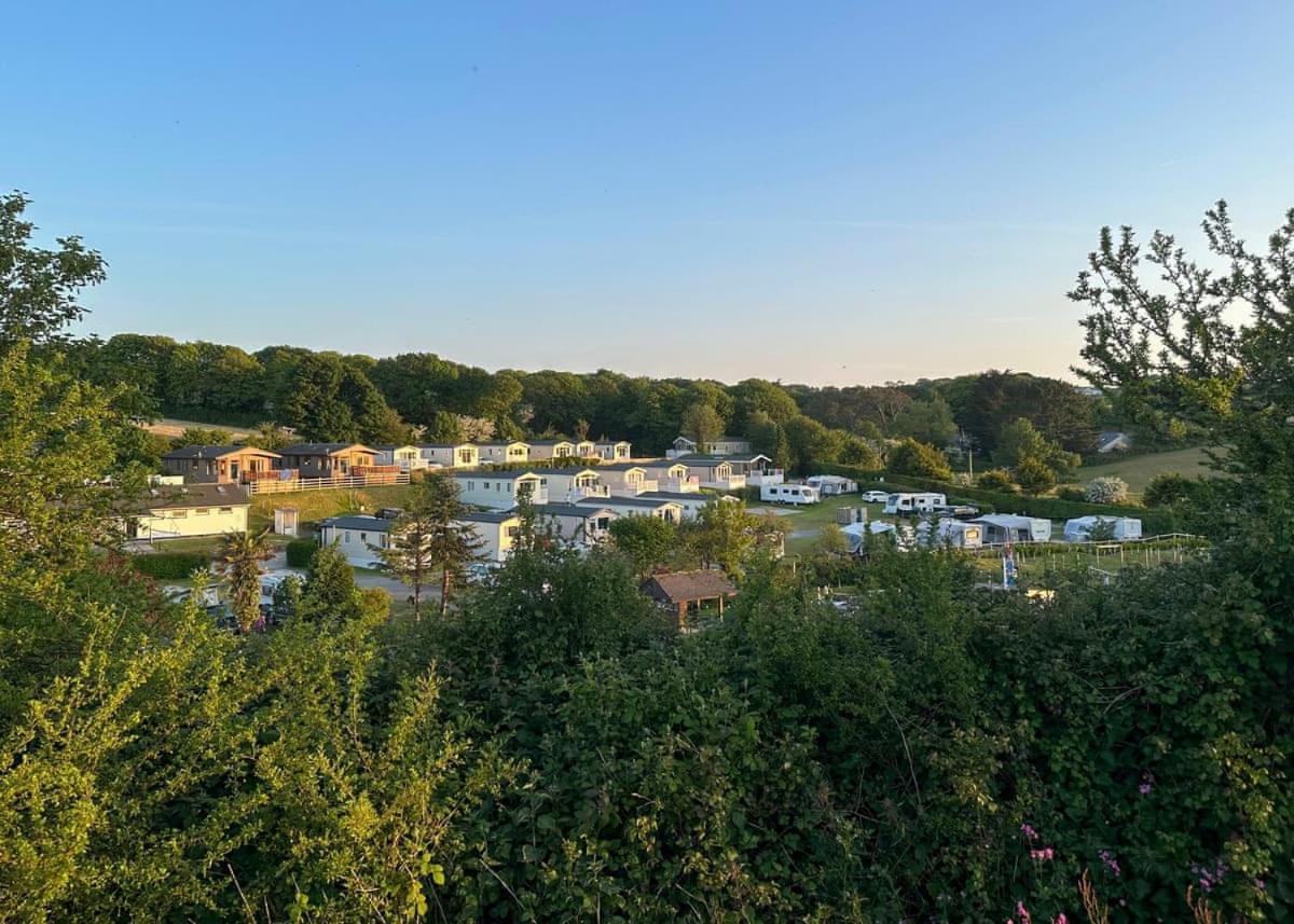 Calloose Holiday Park 海尔 外观 照片